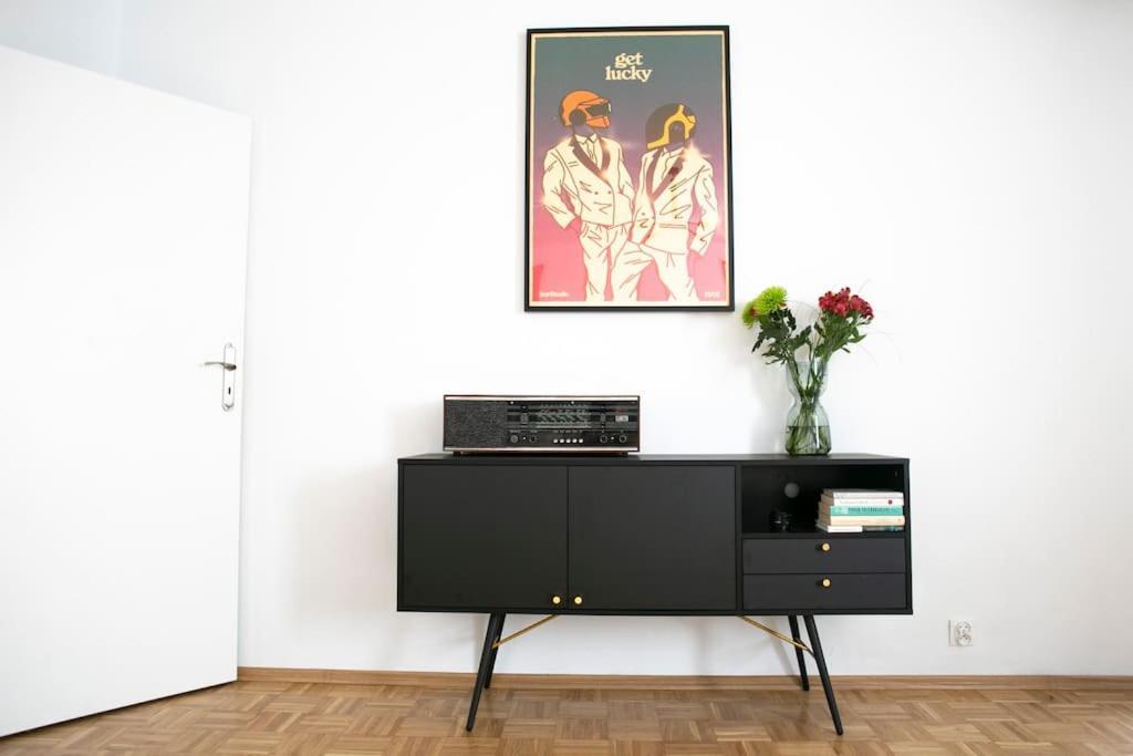 Oomph Warsaw Center Well Designed Apartment With Balcony Εξωτερικό φωτογραφία