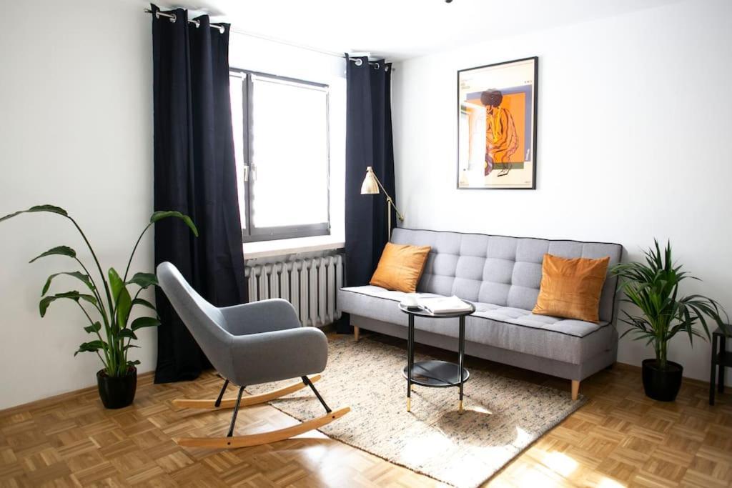 Oomph Warsaw Center Well Designed Apartment With Balcony Εξωτερικό φωτογραφία